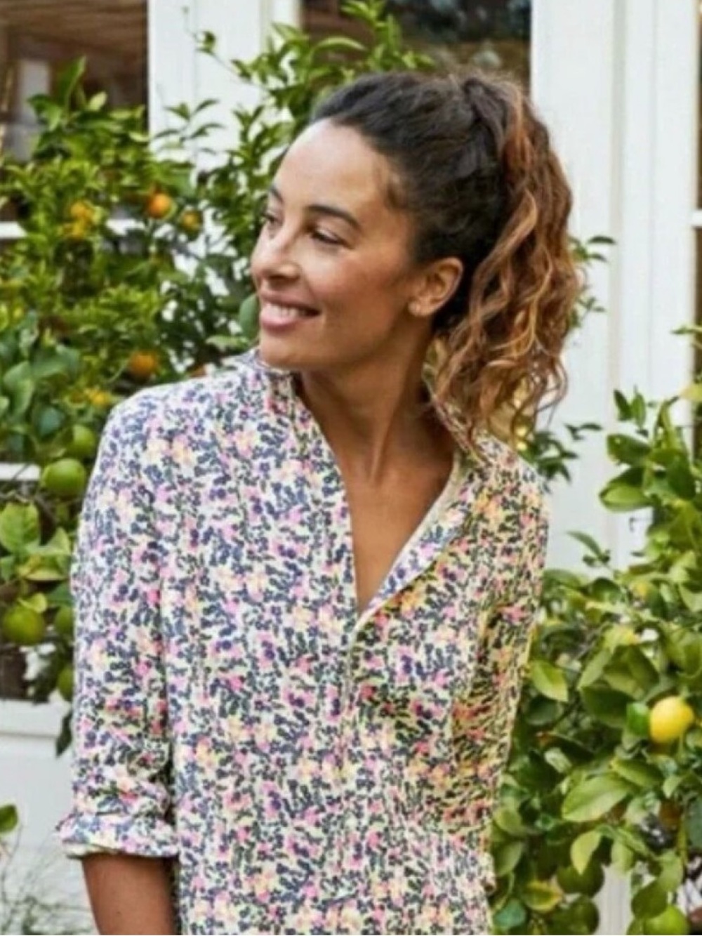 Frank & Eileen Button Down Blouse ‘Eileen’ in Neon Floral